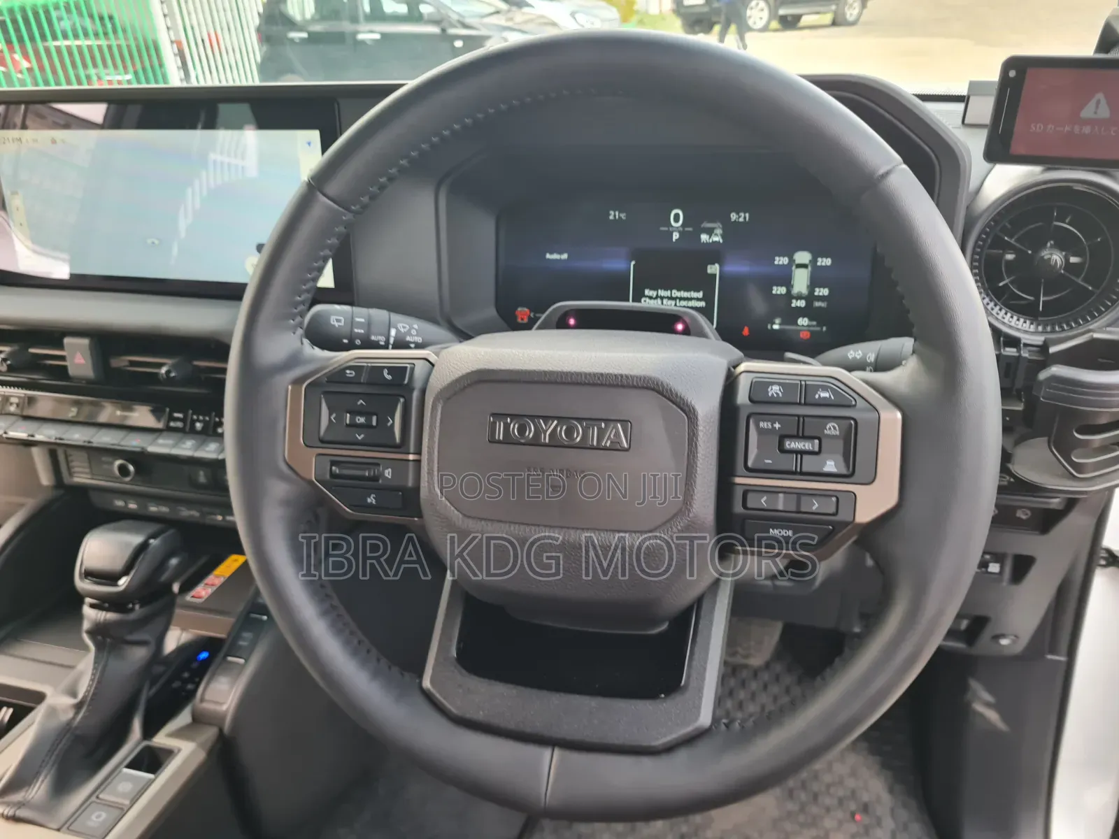 Toyota Land Cruiser Prado 2024 White