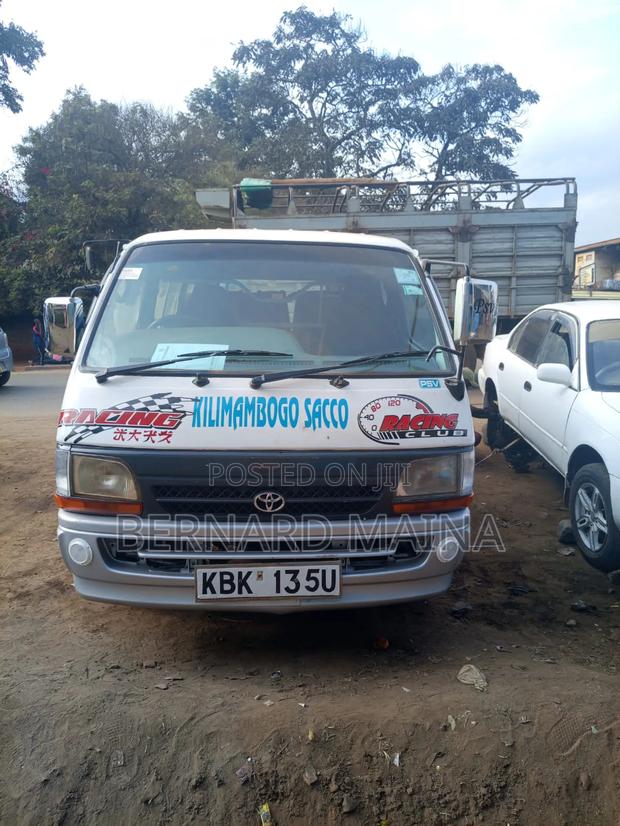 Toyota HiAce 2007 White - thumbnail 4