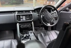 Land Rover Range Rover Vogue 2015 Black