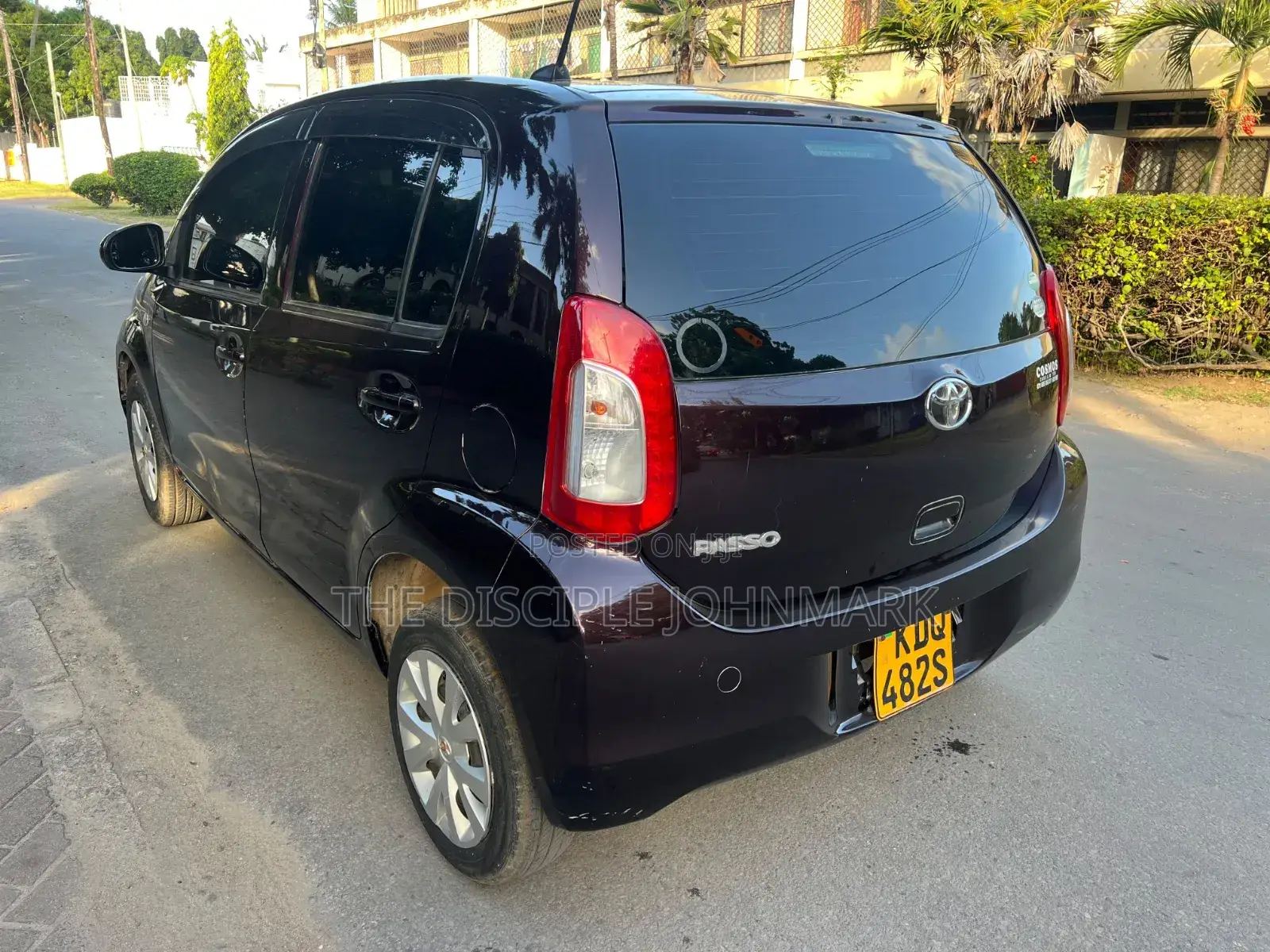 Toyota Passo 2016 Maroon