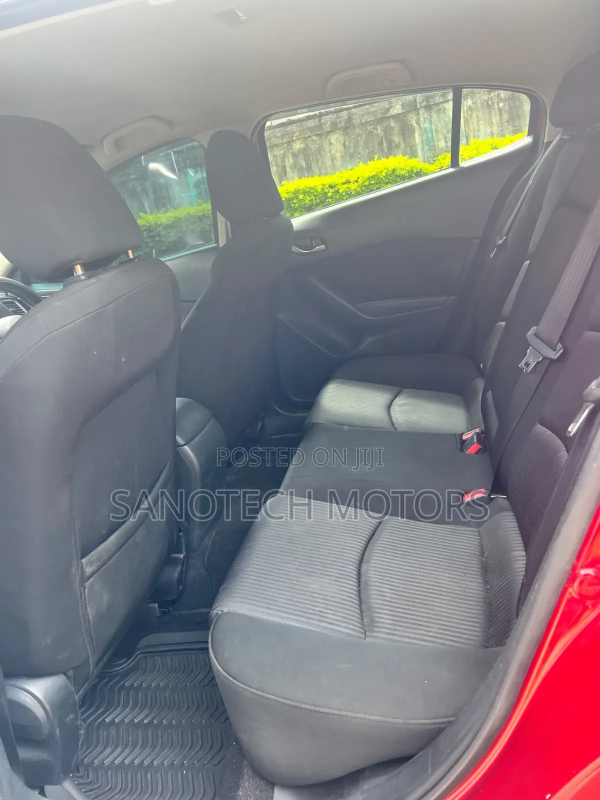 Mazda Axela 2016 Red