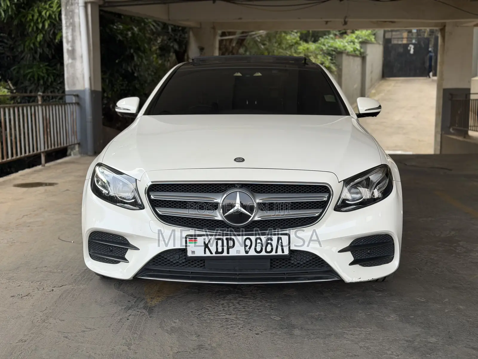 Mercedes-Benz E200 2016 White