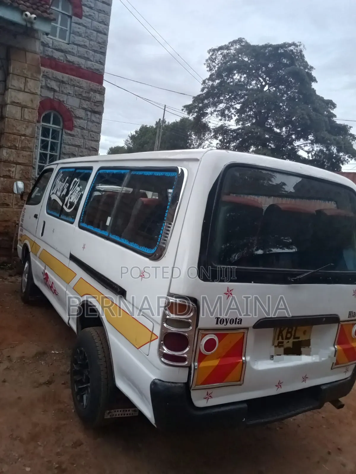 Toyota HiAce 2008 White
