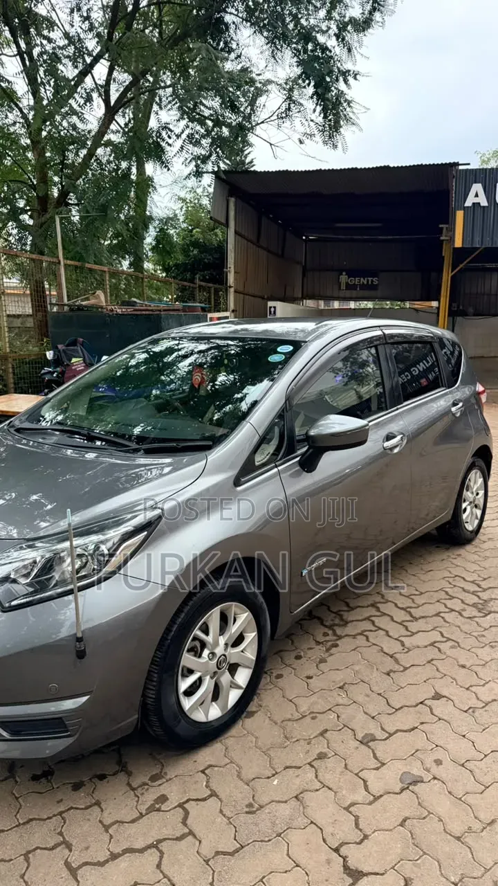 Nissan Note 2018 Gray