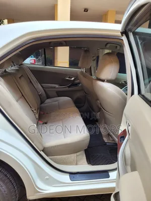 Toyota Premio 2013 White