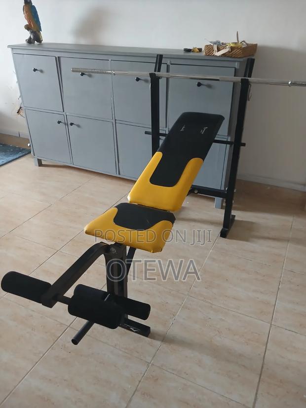 Everlast Gym Bench With 1.5 Barbell - thumbnail 6