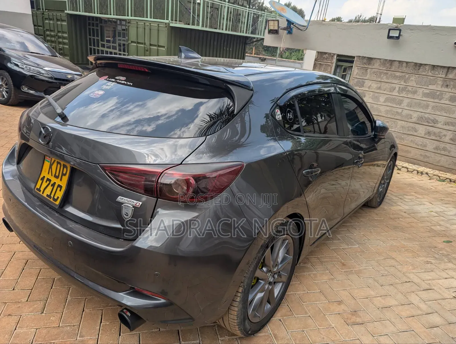 Mazda Axela 2017 Gray