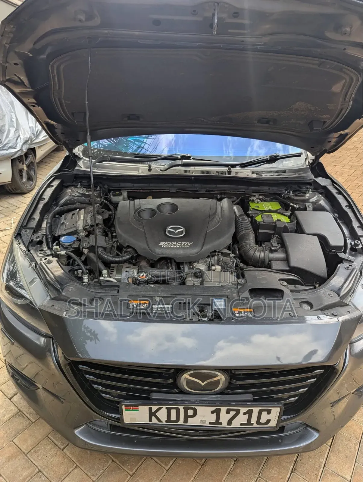 Mazda Axela 2017 Gray