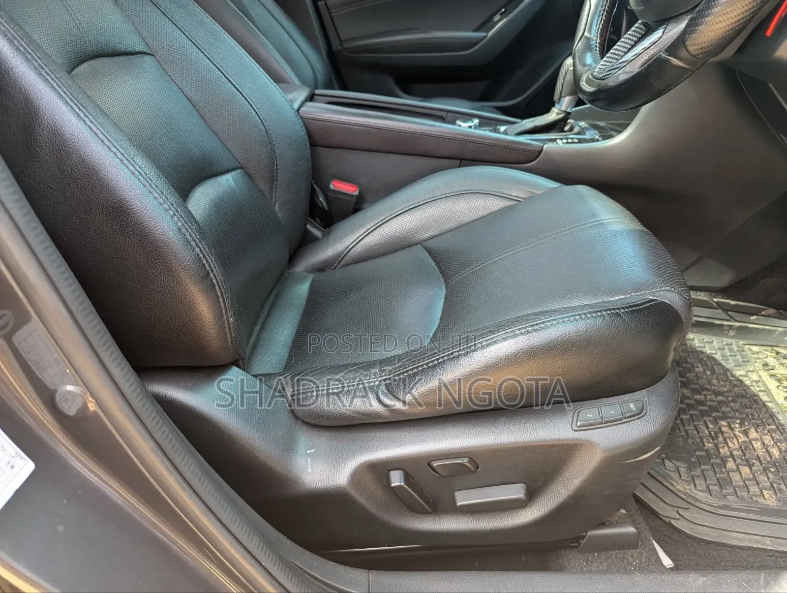 Mazda Axela 2017 Gray