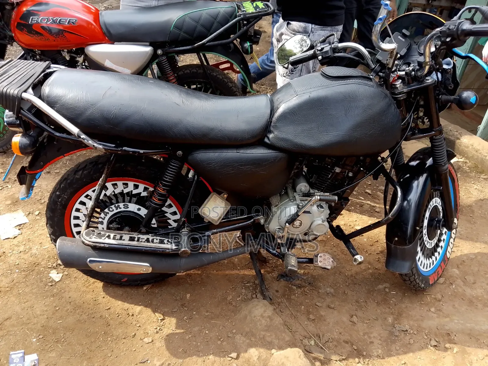 Bajaj Boxer 150 UG 2022 Red