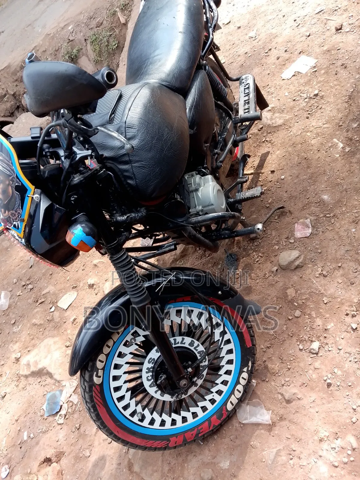 Bajaj Boxer 150 UG 2022 Red
