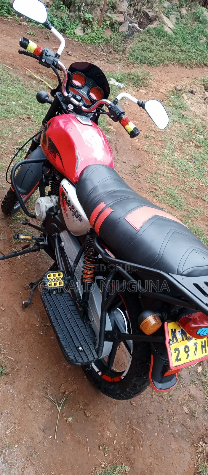 Bajaj Boxer 150 UG 2021 Red