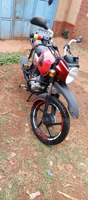 Bajaj Boxer 150 UG 2021 Red