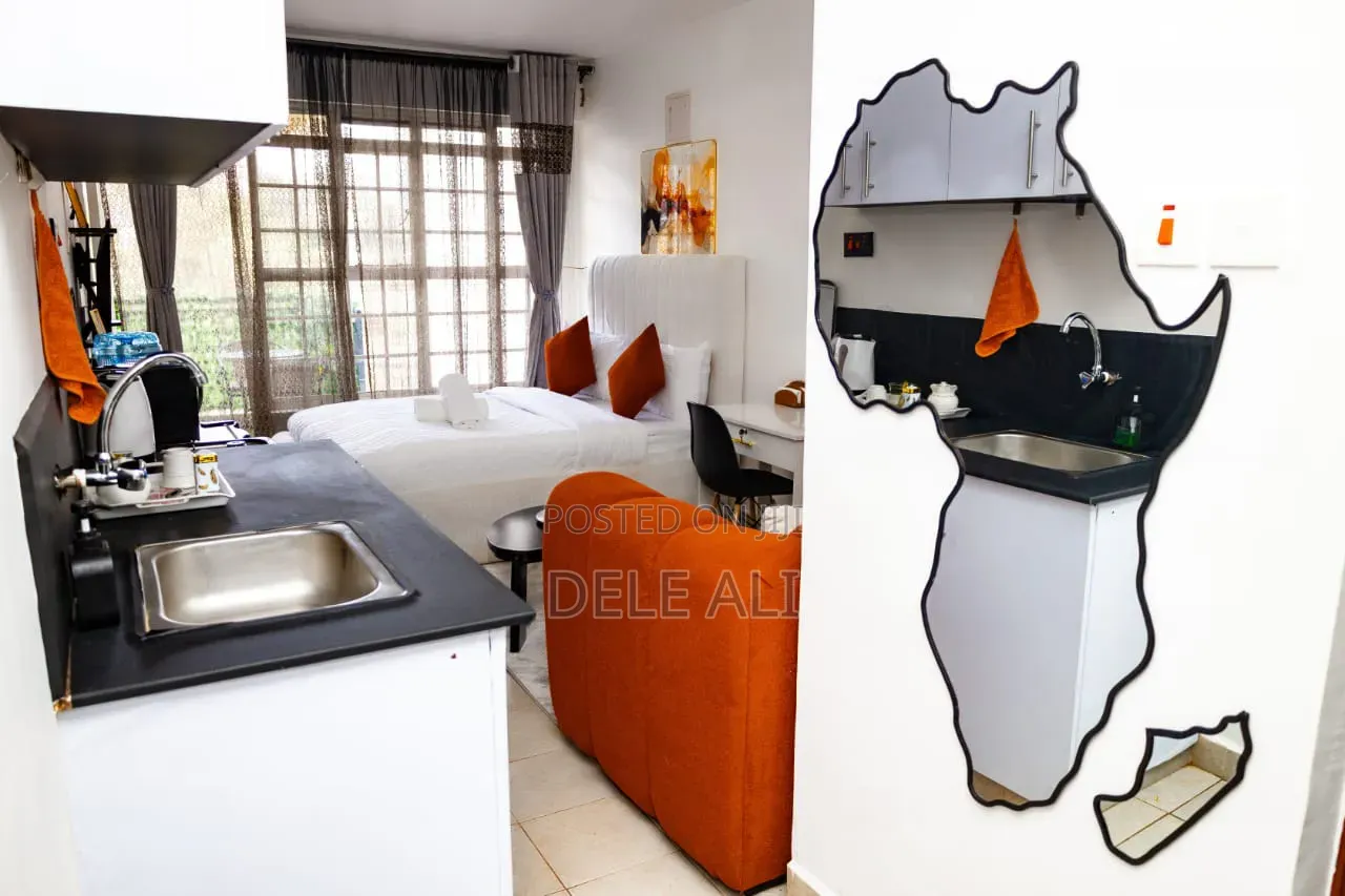 Dels Homes Air BNB Ruaja Town Away From Home Clean Durable Staycation