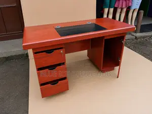 Mahogany Office Desk With Drawers
