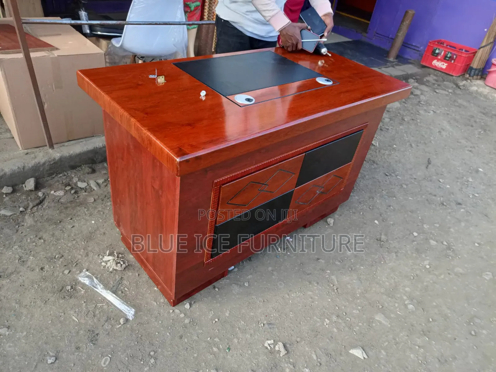 Mahogany Office Desk With Drawers