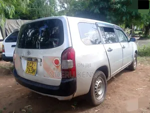Toyota Probox 1.3 DX Comfort 2WD 2015 Silver