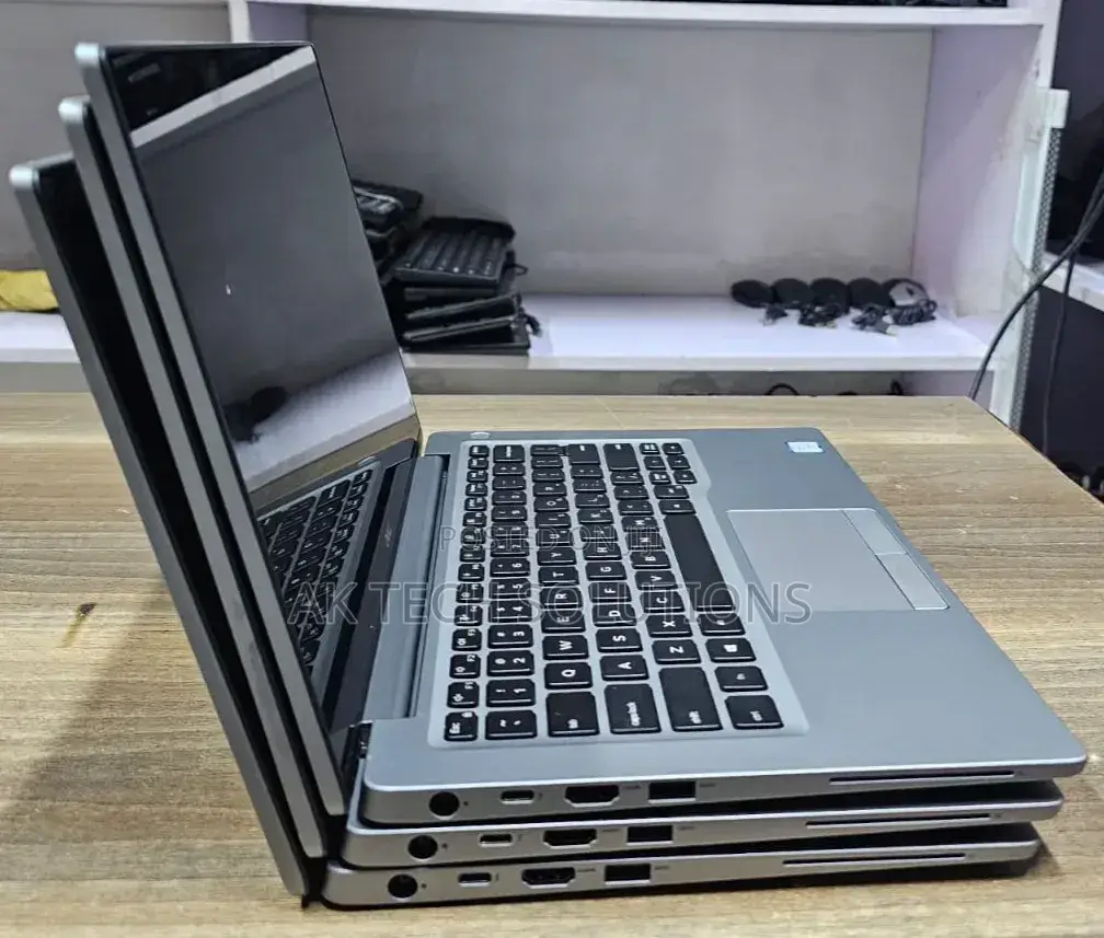 Laptop Dell Latitude 7400 8GB Intel Core i5 SSD 256GB