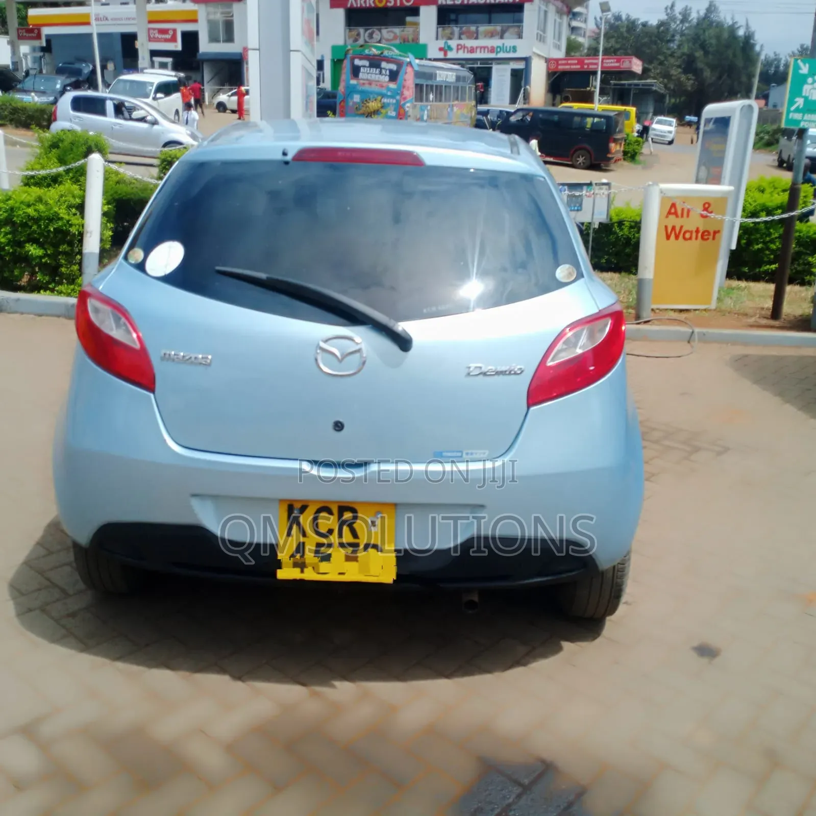 Mazda Demio 2011 Silver