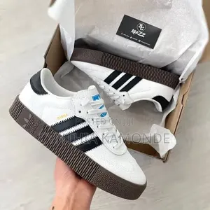 Samba Women Sneakers