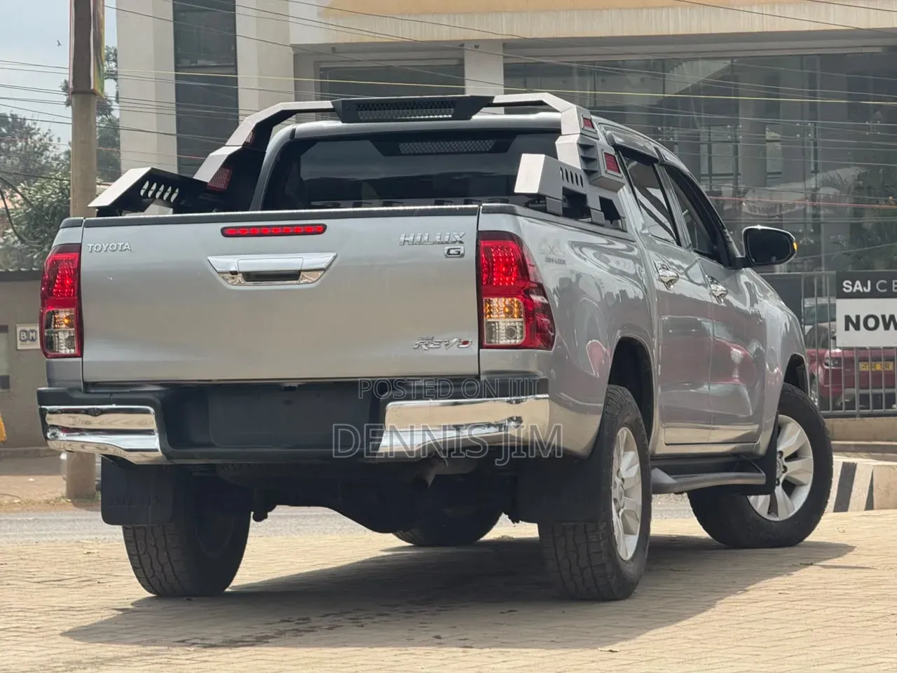 Toyota Hilux Revo Double Cab Deisel 2.8 AWD 2018 Silver
