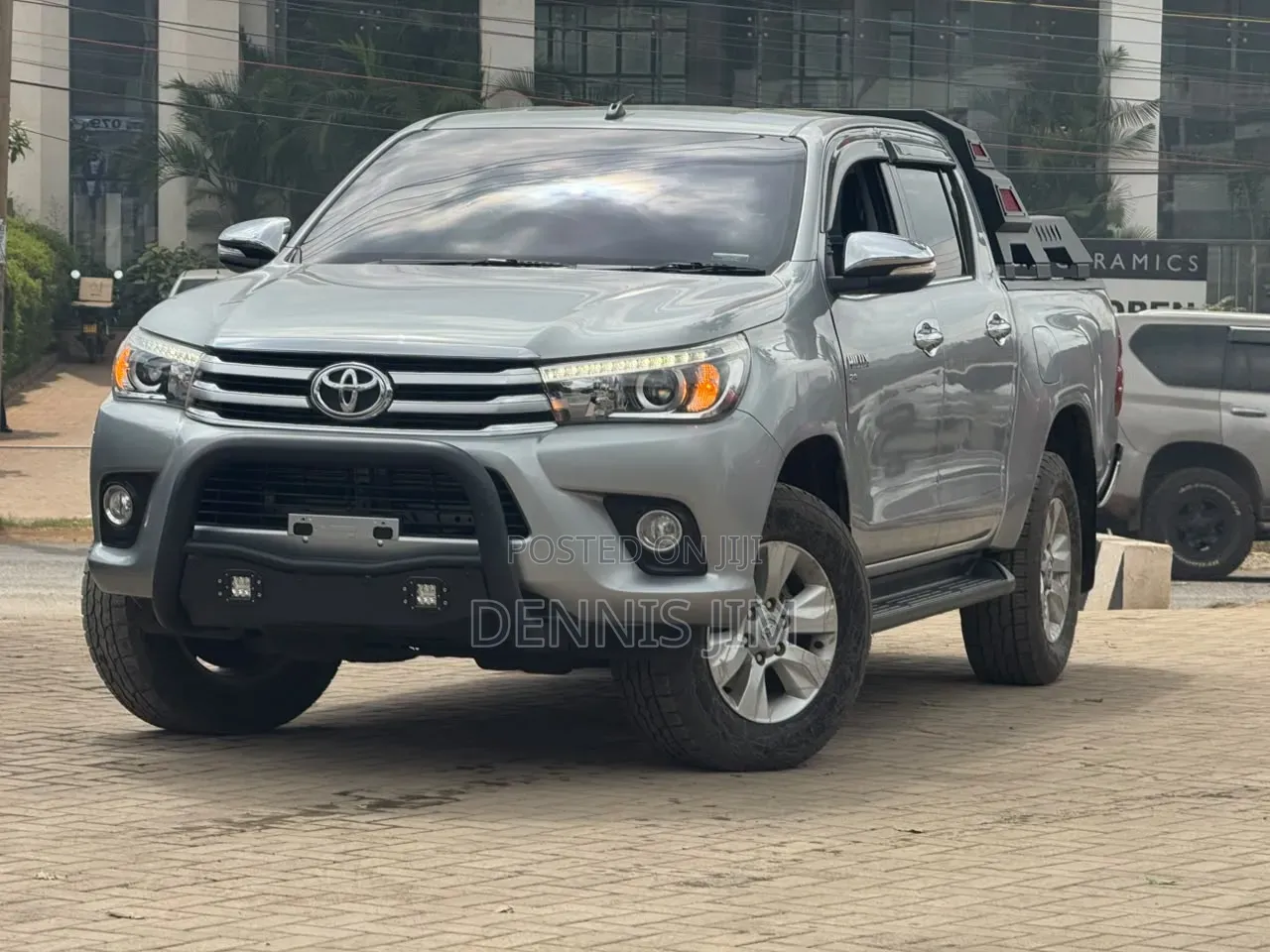 Toyota Hilux Revo Double Cab Deisel 2.8 AWD 2018 Silver