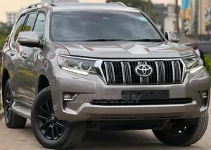 Toyota Land Cruiser Prado 2.8 2019 Gold