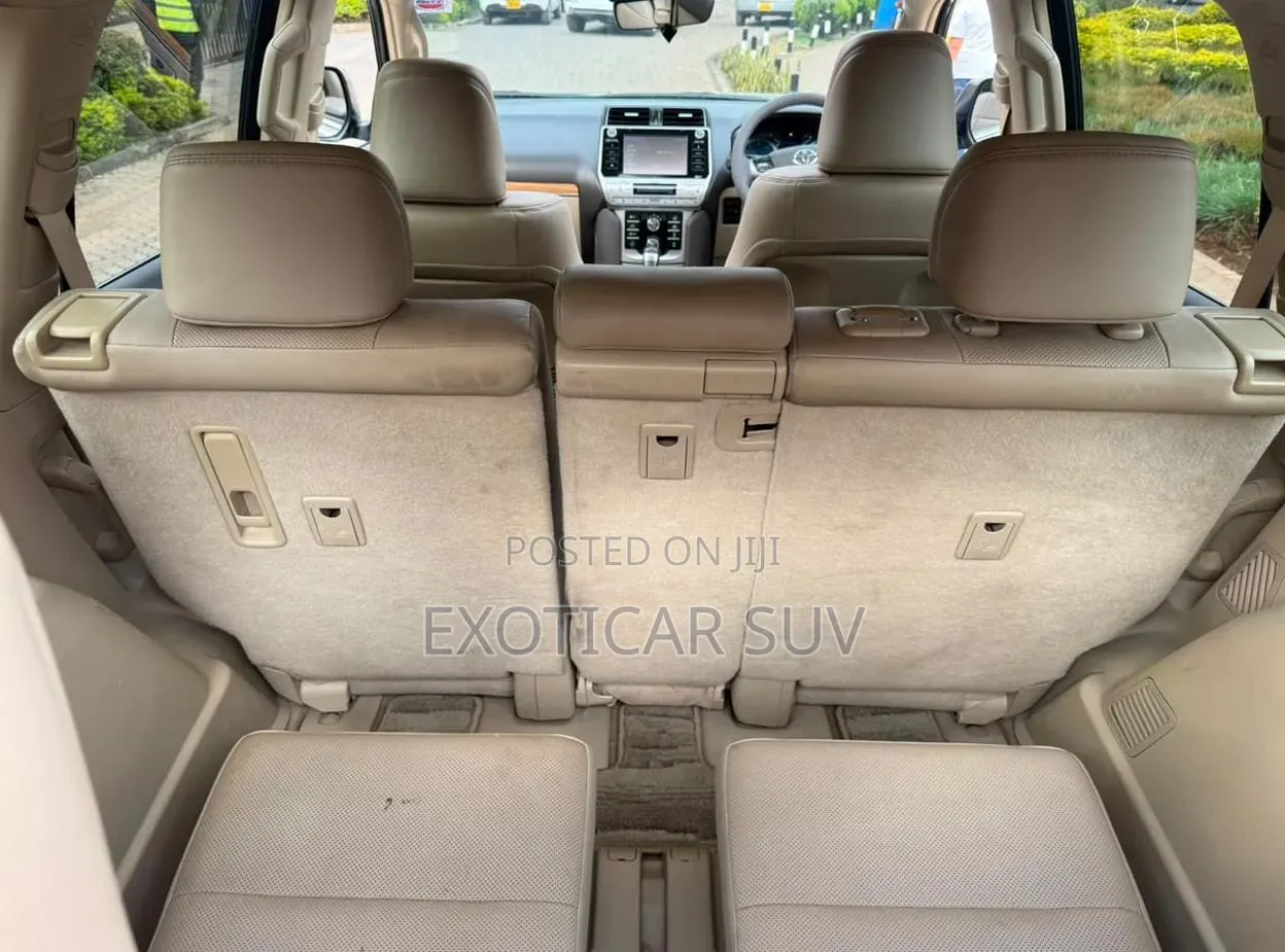 Toyota Land Cruiser Prado 2.8 2019 Gold