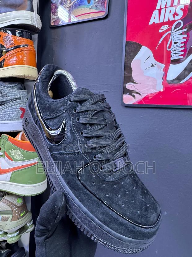 Black Nike Air Force 1 '07 Lv8 Sizes:_40 41 42 43 44 45_