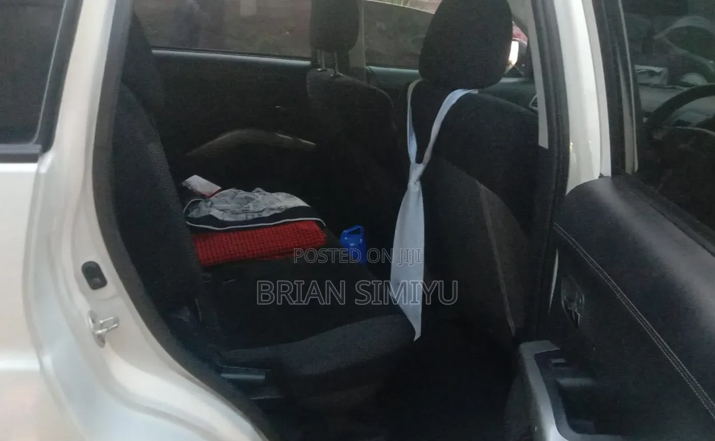 Mitsubishi Outlander 2011 White