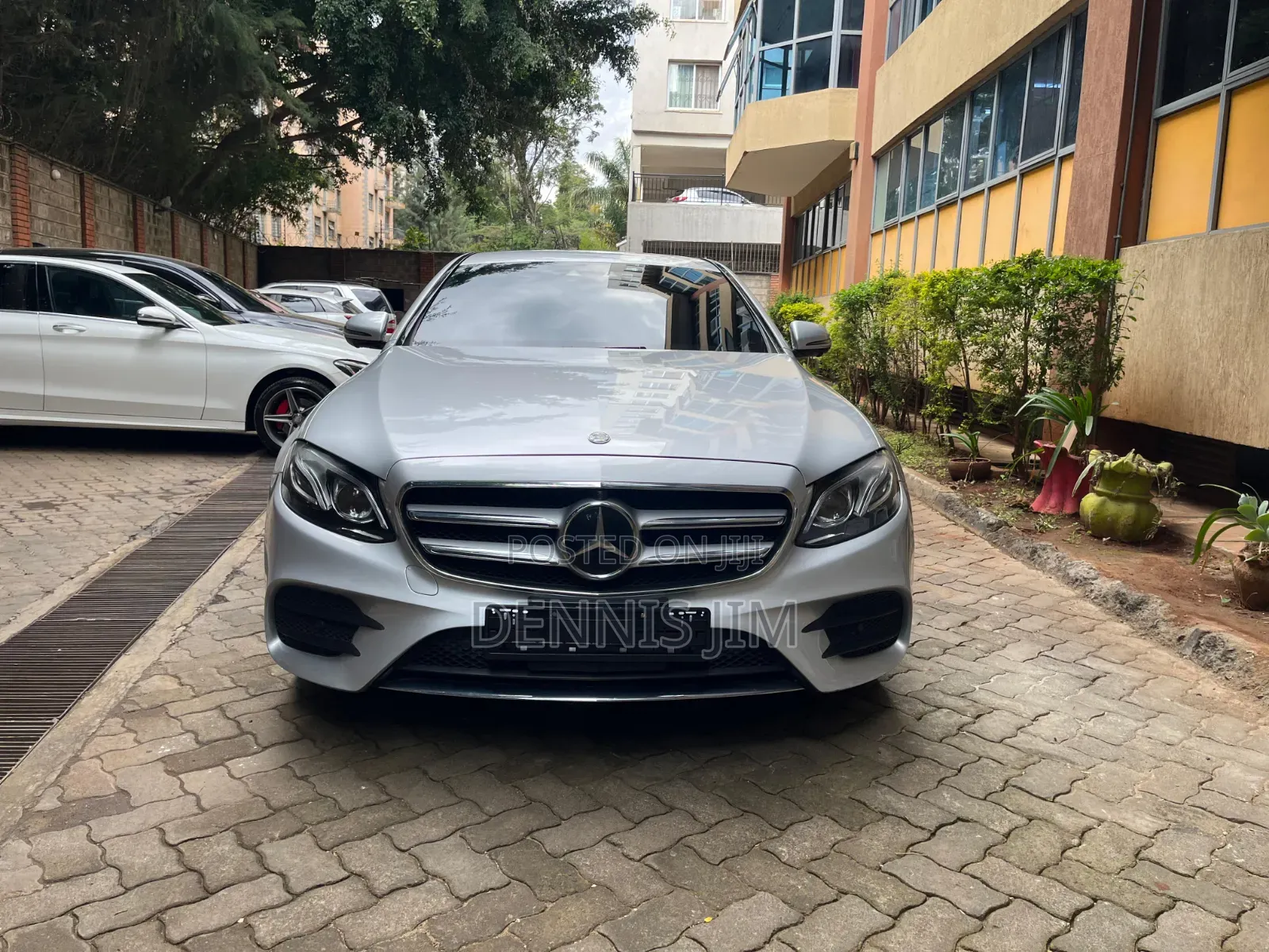 Mercedes-Benz E200 2017 Silver