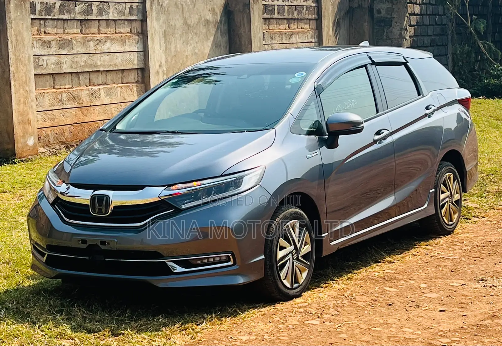 Honda Shuttle 1.5 Hybrid 2WD 2019 Beige