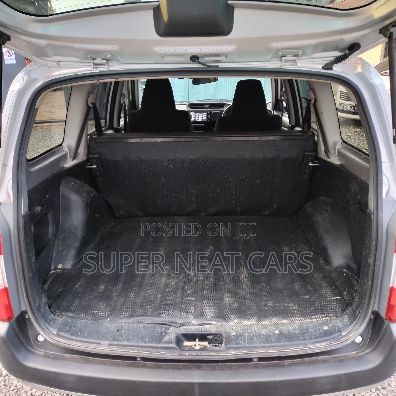 Toyota Succeed 2018 Silver