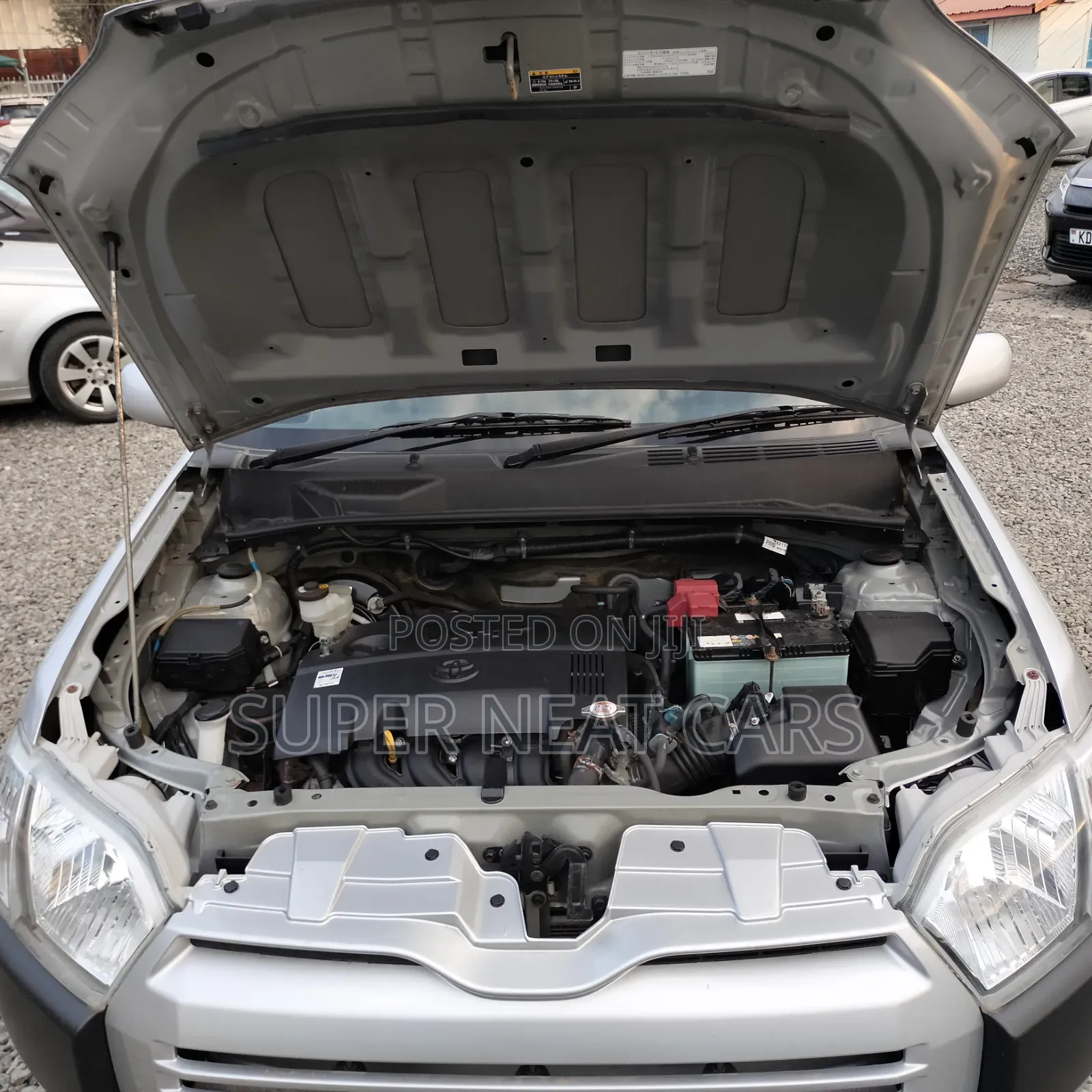 Toyota Succeed 2018 Silver