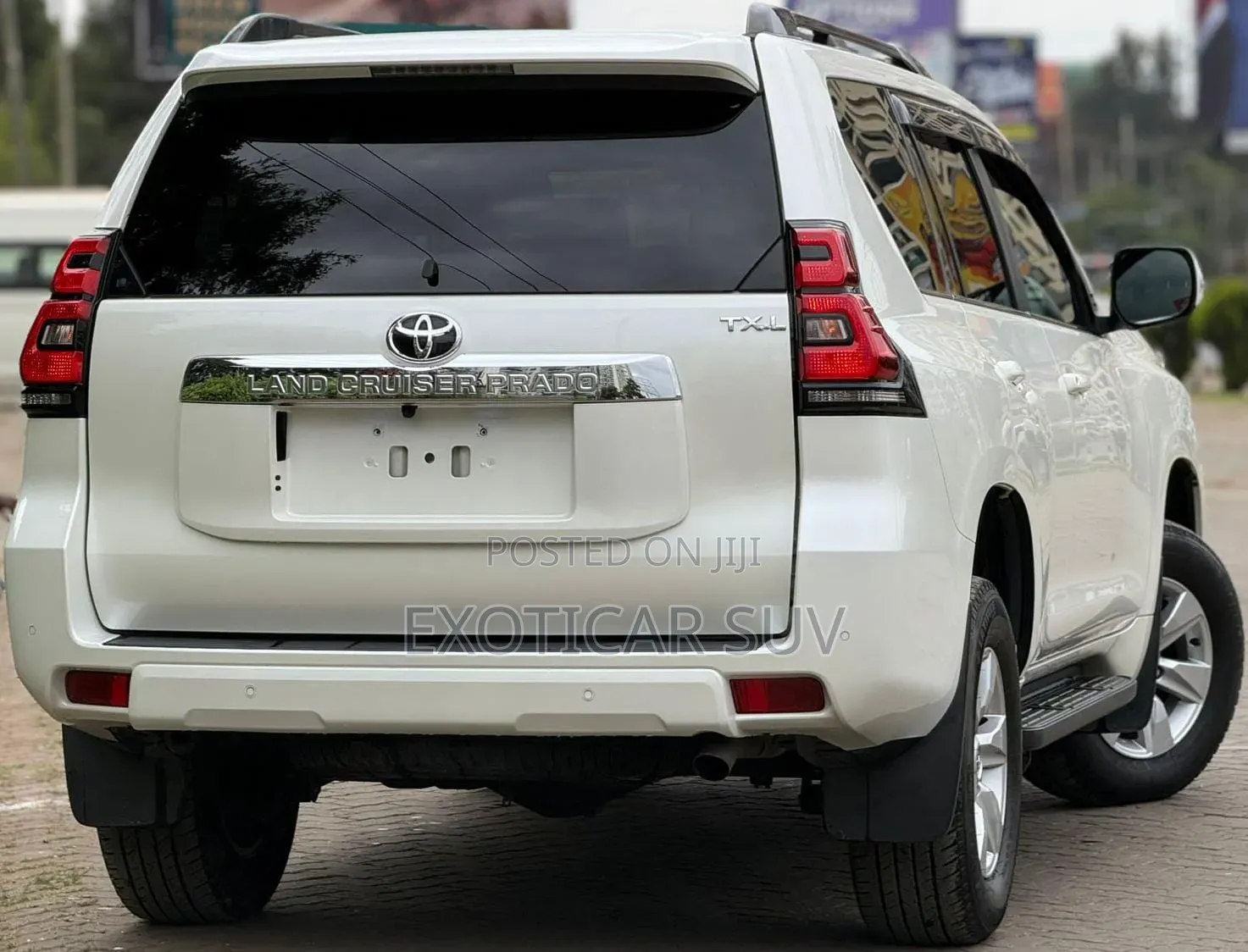 Toyota Land Cruiser Prado 2.8 2021 White