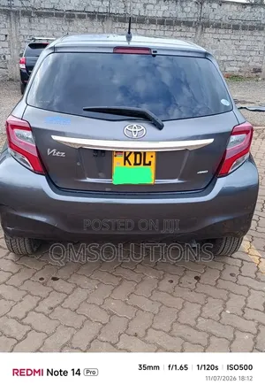 Toyota Vitz 2015 Gray