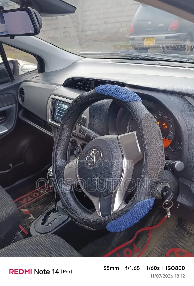 Toyota Vitz 2015 Gray