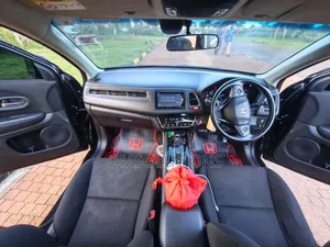 Honda Vezel 2016 Black