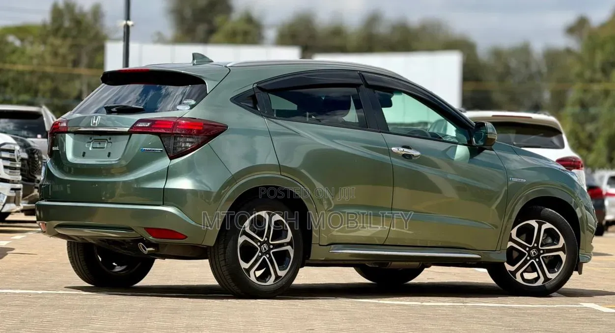 Honda Vezel 2019 Green