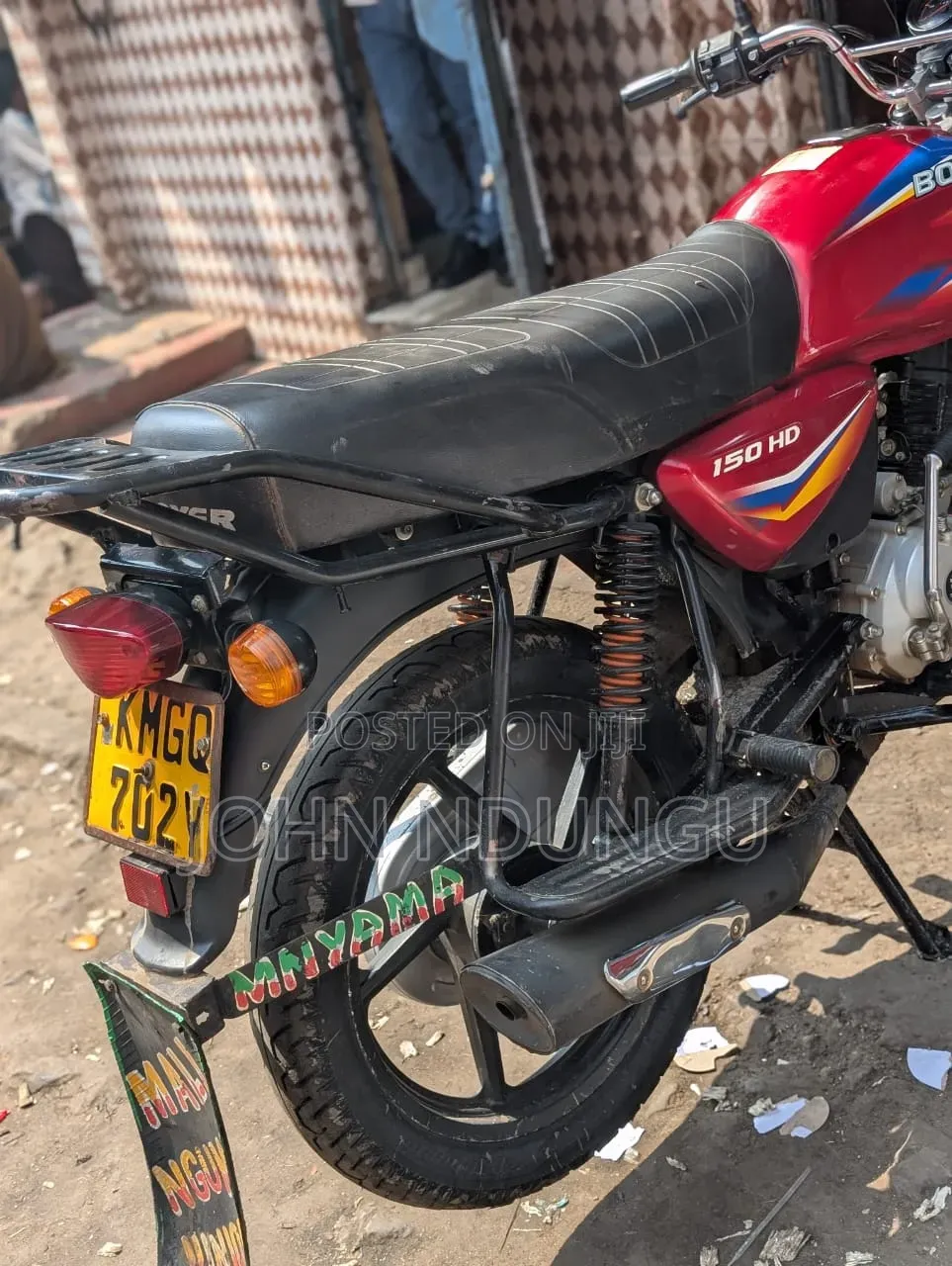 Bajaj Boxer 150 UG 2025 Red