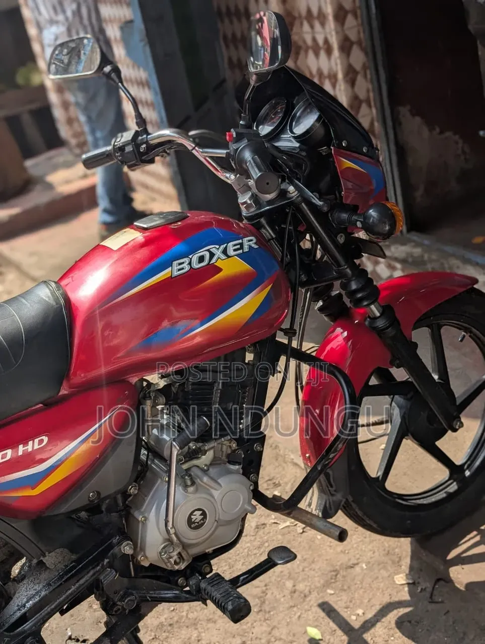 Bajaj Boxer 150 UG 2025 Red