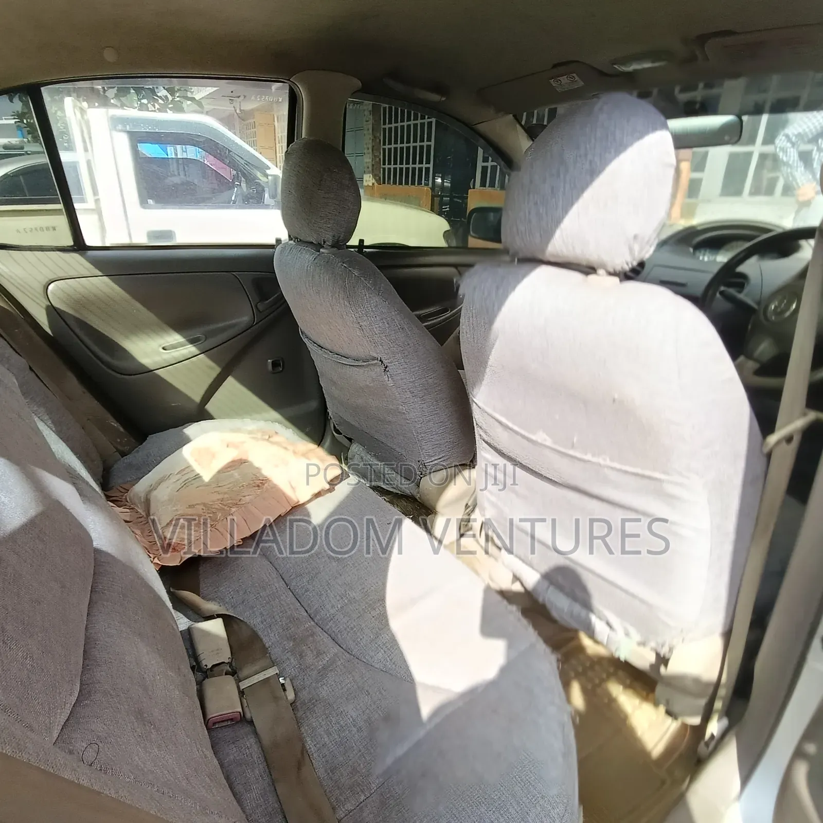 Toyota Platz 2005 Silver