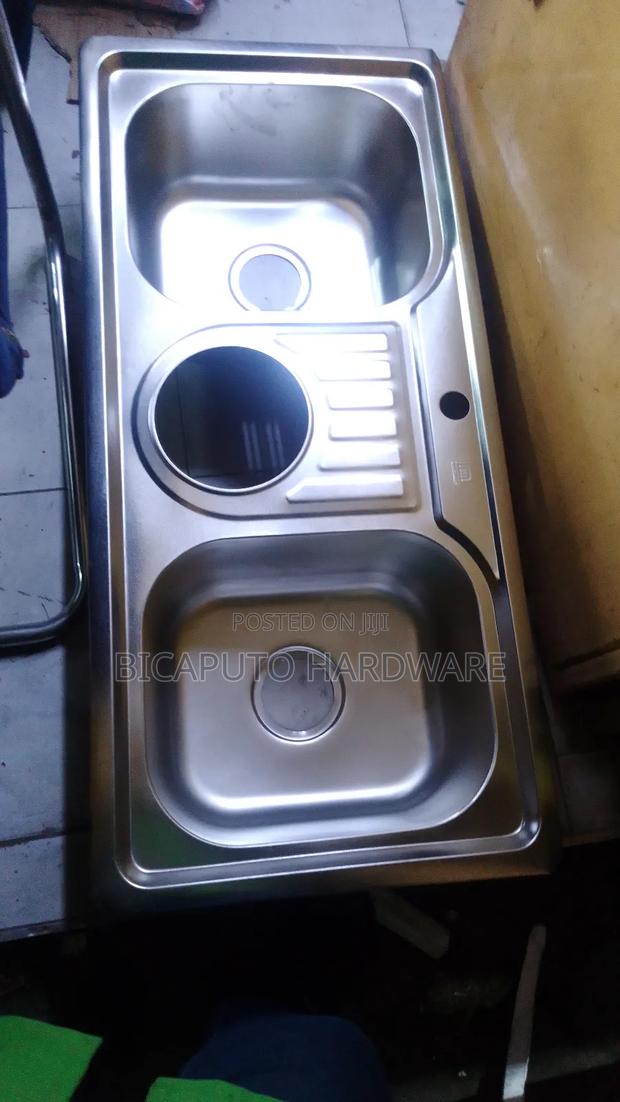 Double Kitchen Sink