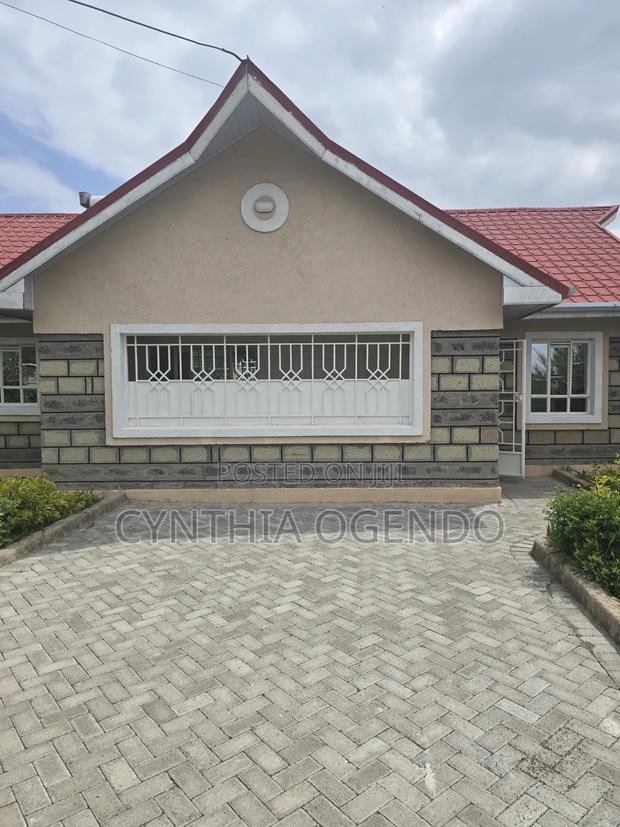 3bdrm Bungalow in Kitengela for rent