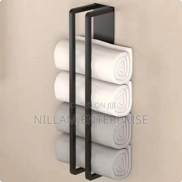 Wall-Mounted Towel Storage Rack
