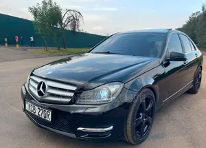 Mercedes-Benz C200 2008 Black