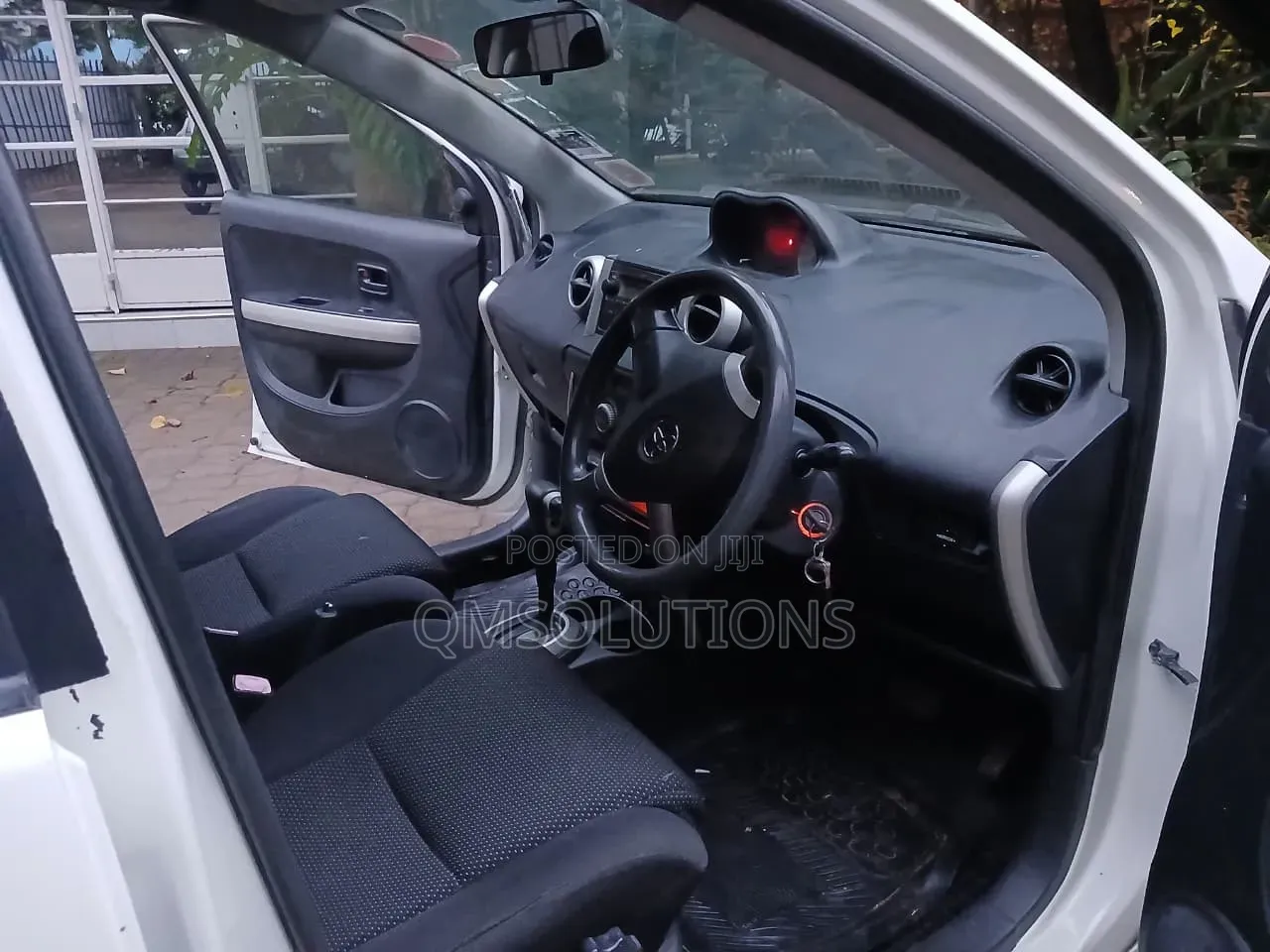 Toyota IST 2005 White