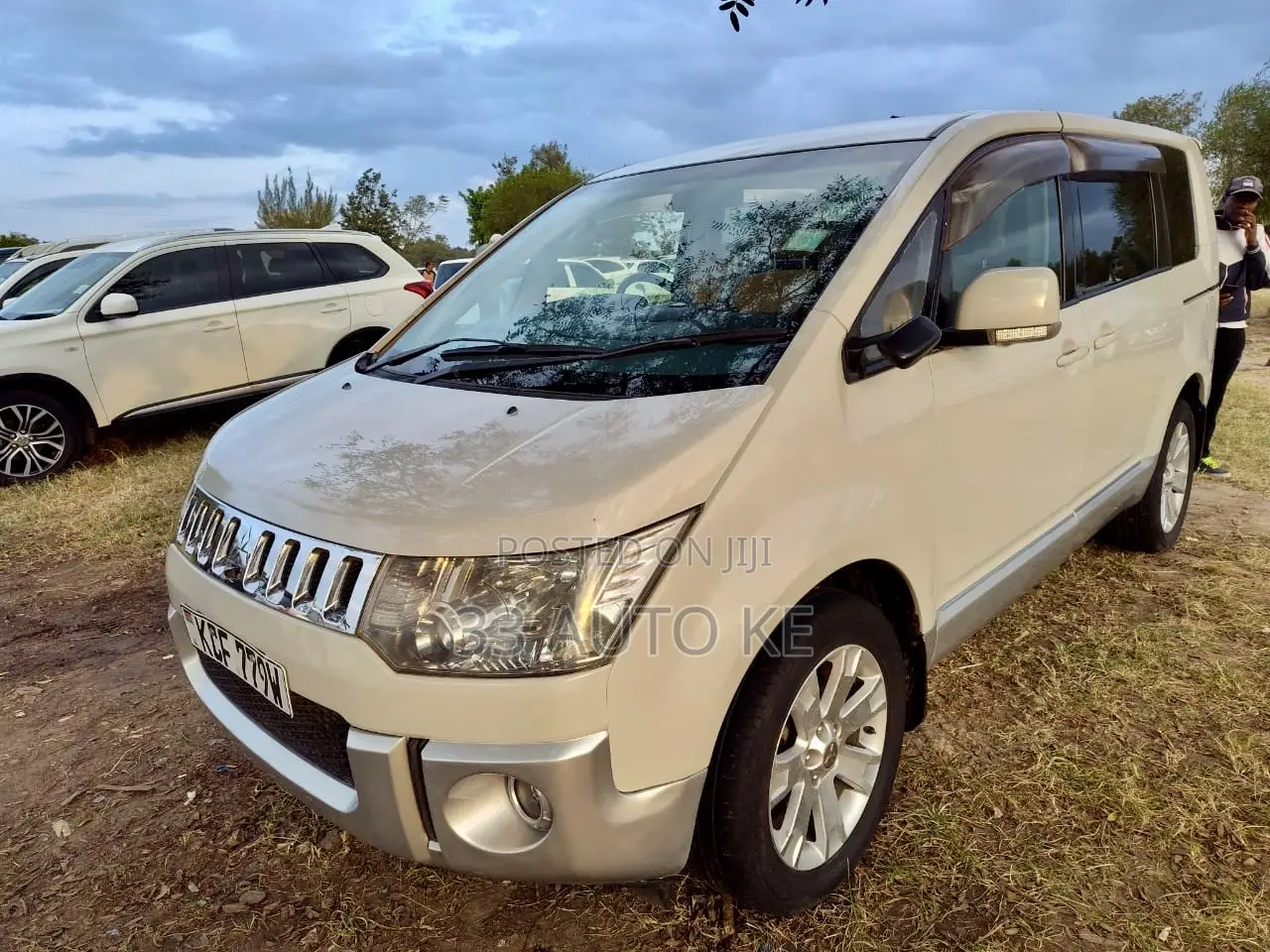 Mitsubishi Delica 2008 White