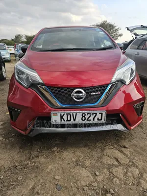Nissan Note 2018 Red
