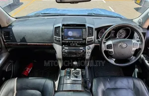 Toyota Land Cruiser 2012 Blue